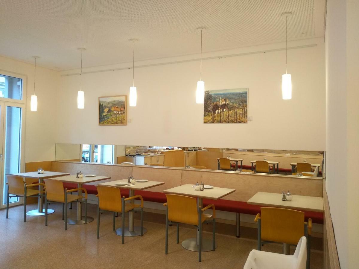 Haus Mobene - Hotel Garni Graz Extérieur photo